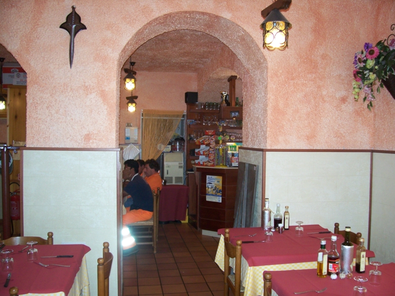  Image name: LocandaLaContea10.jpg 
 width: 800 pixel 
 height: 601 pixel 
 Size: 403498 bytes 
 Click to enlarge 